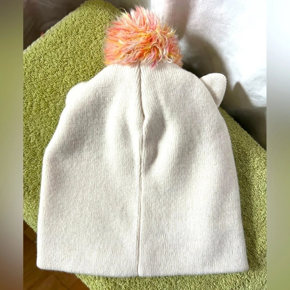 Old Navy Child's Sz L Unicorn 3D Winter Hat *Flaw*